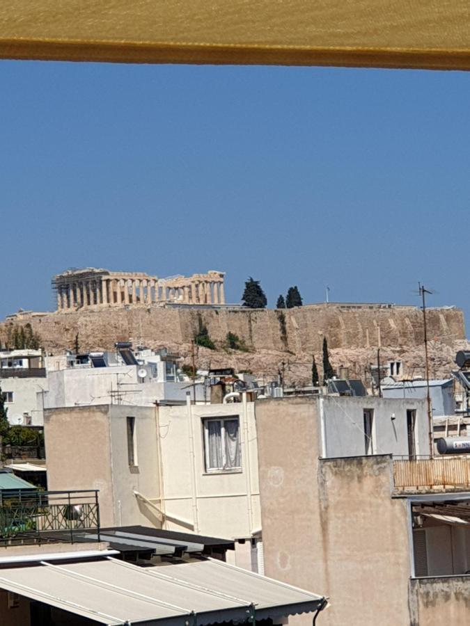 Apartamento Renovated Studio With Roof Garden Access, 15 M Walk To Acropolis Atenas Exterior foto